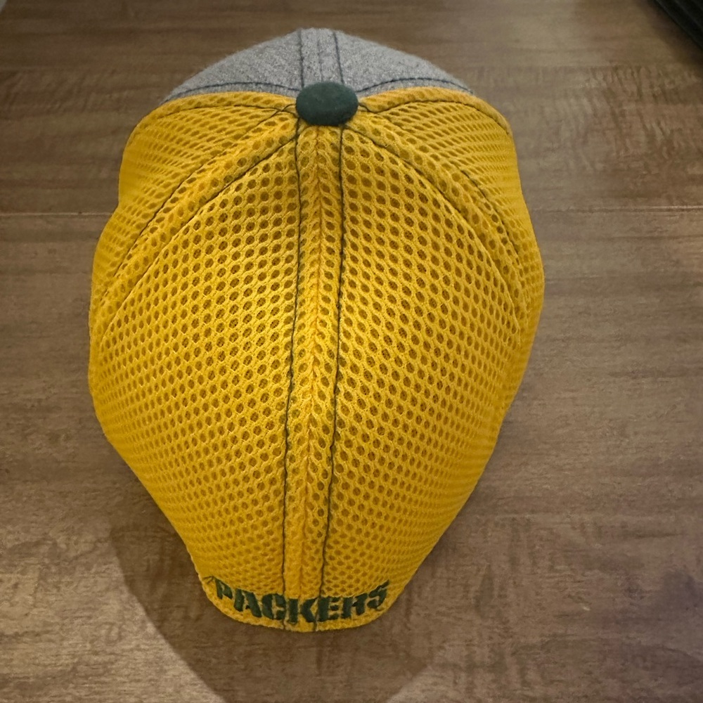 New Era Green Bay Packers Hat.